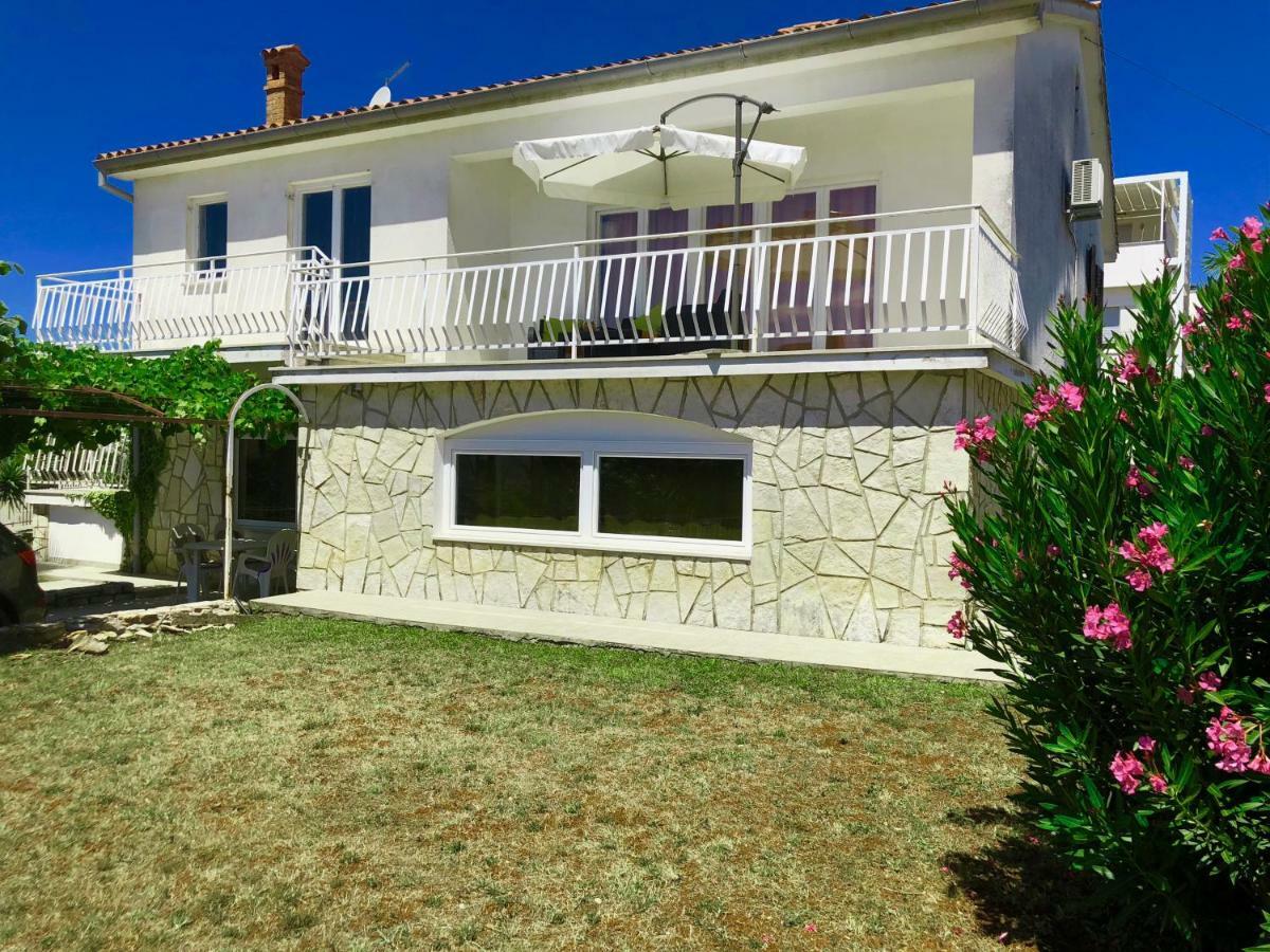 Apartments Roberta Novigrad  Exterior photo